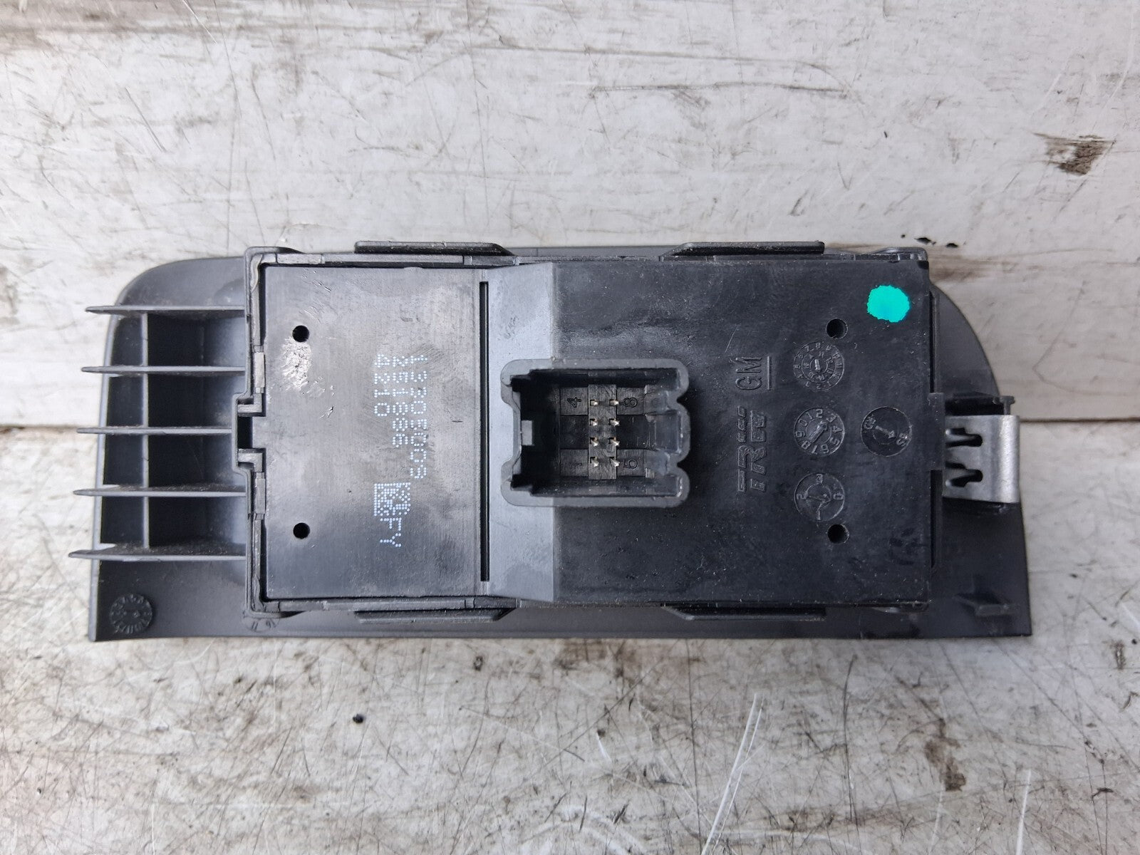 2016 VAUXHALL ZAFIRA TOURER C MK3 OSF DRIVER SIDE WINDOW CONTROL SWITCH 13305009