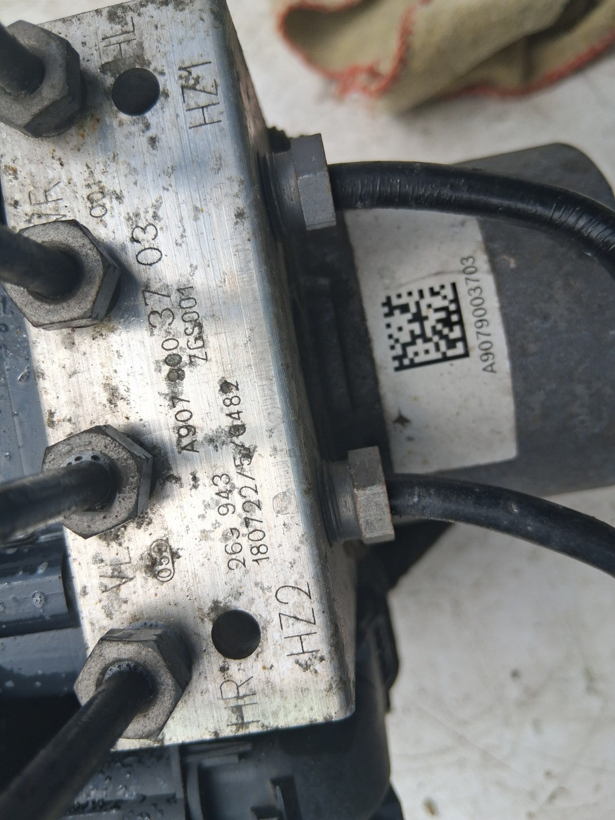 MERCEDES SPRINTER W907 2018 2.1 DIESEL ABS PUMP AND MODULATOR A9079003703