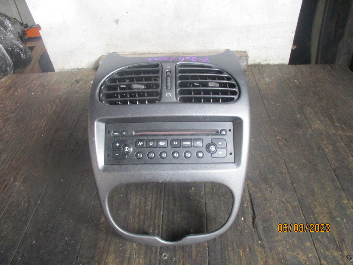 PEUGEOT 206 2002 STEREO RADIO PLAYER & AIR VENT 964514597700