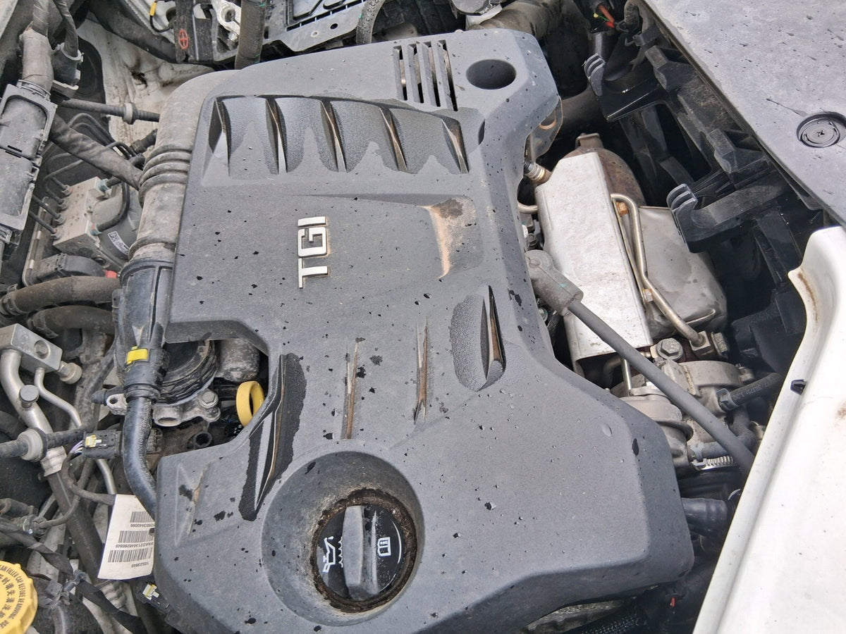 2022 MG HS EXCLUSIVE PRE FACELIFT 1.5 PETROL ENGINE TOP COVER LID