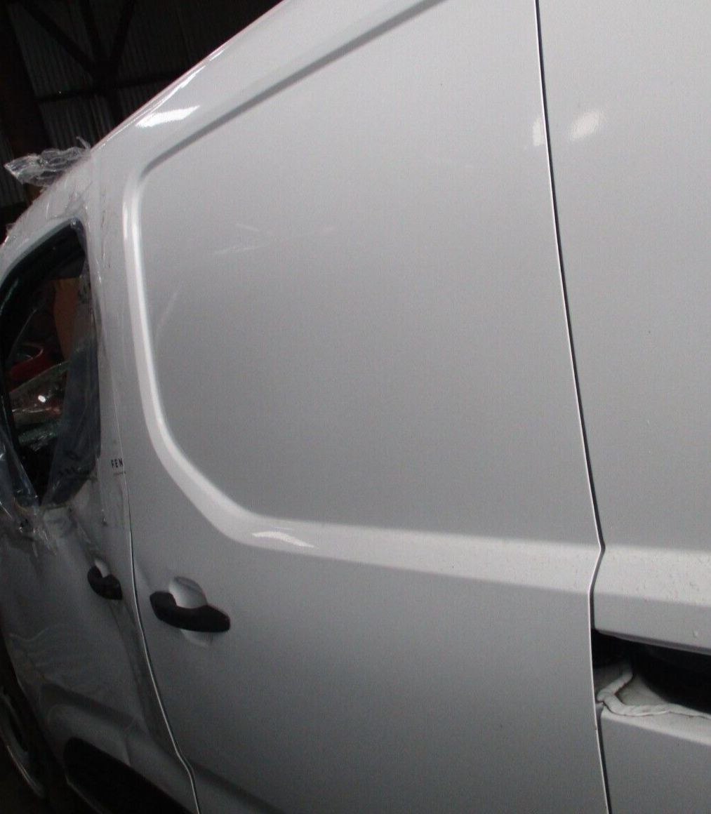 2023 CITROEN BERLINGO MK3 N/S PASSENGERS SIDE SLIDING LOADING DOOR WHITE