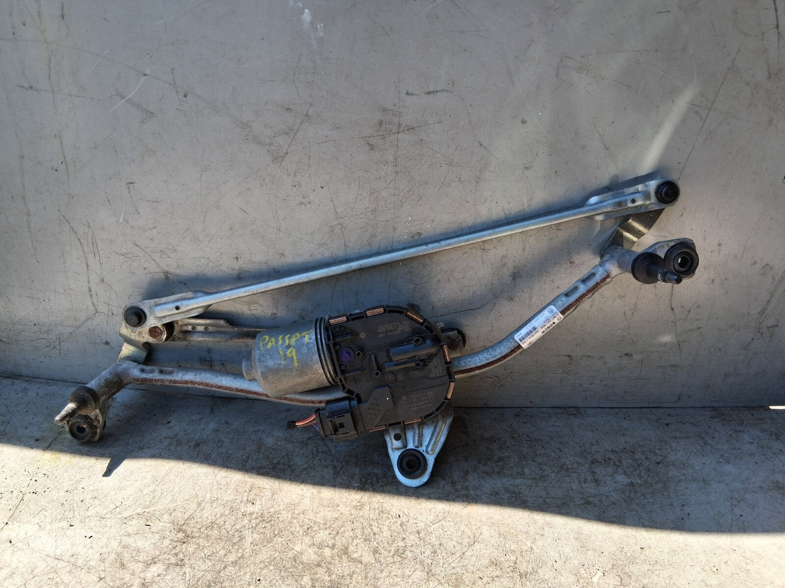 VW VOLKSWAGEN PASSAT B8 2019 WINDSCREEN WIPER MOTOR & LINKAGE WITH ARM 3G2955119