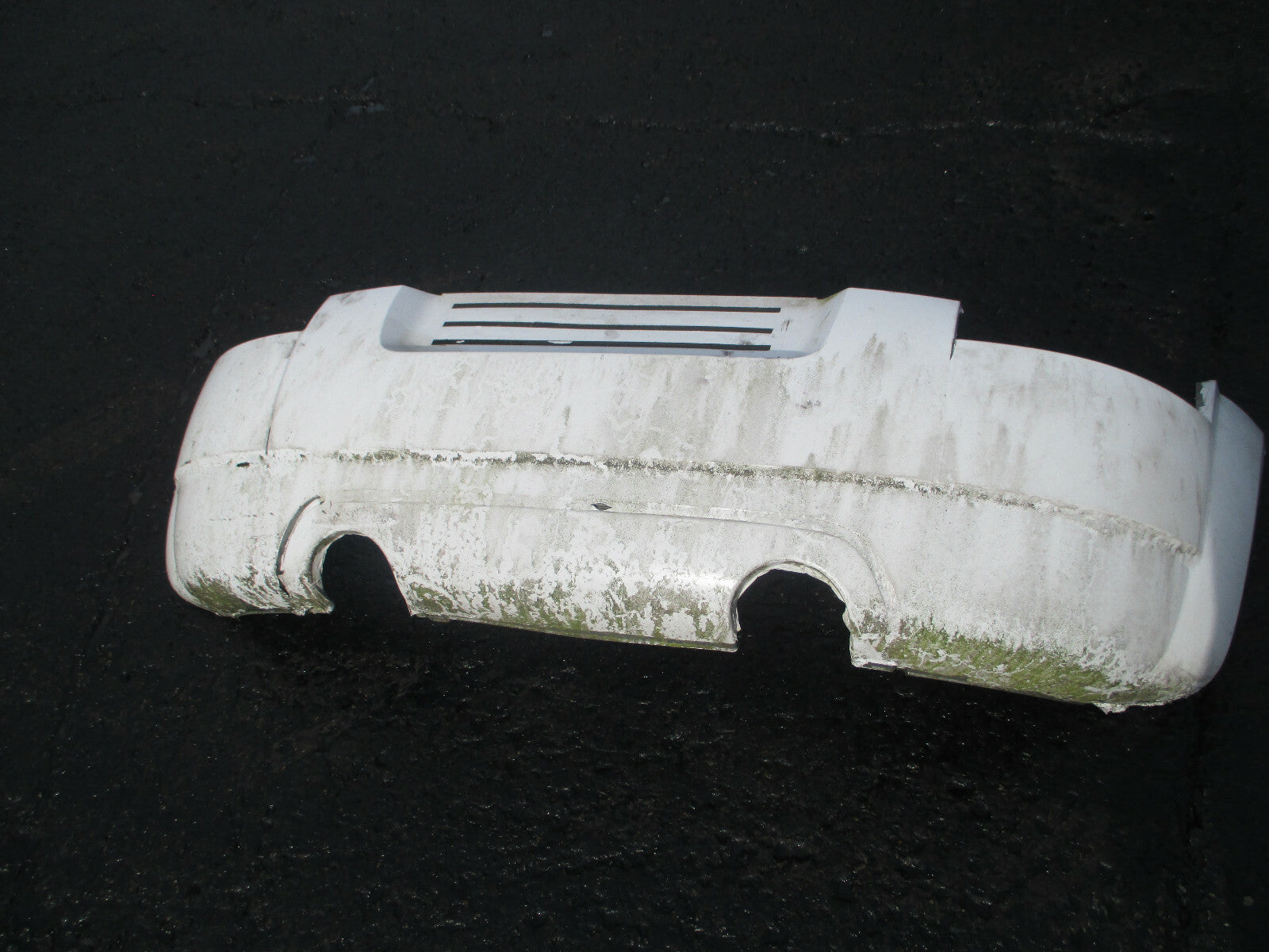 AUDI TT MK1 REAR BUMPER WITH TWIN EXHAUST DIFFUSER WHITE