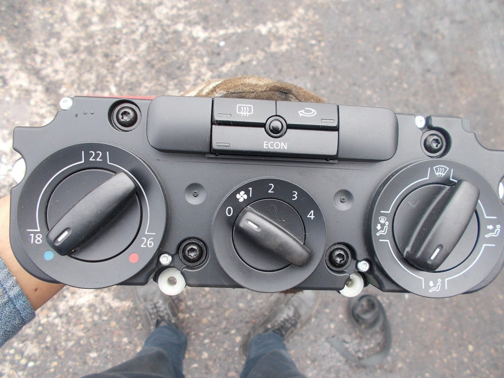 VOLKSWAGEN GOLF MK5 HEATER CLIMATE CONTROL 742153
