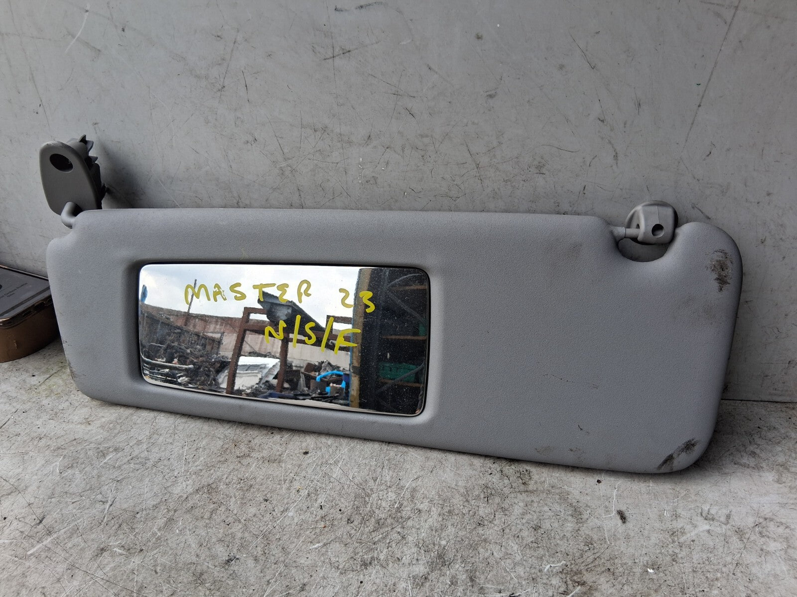 2023 RENAULT MASTER MK3 NSF PASSENGER SIDE FRONT LEFT SUNVISOR