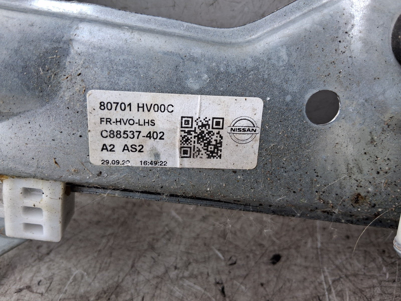 2020 NISSAN QASHQAI J11 MK2 OSR DRIVER SIDE WINDOW MOTOR REGULATOR 80701HV00C