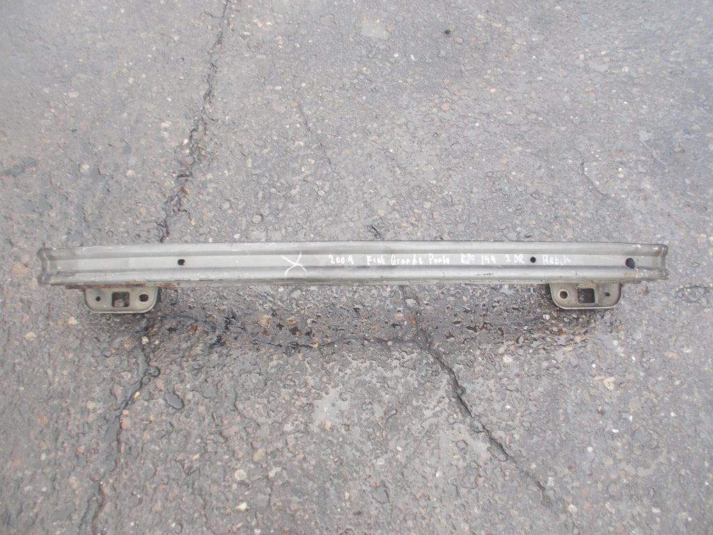 FIAT GRADE PUNTO 199 2009 REAR BUMPER REINFORCEMENT SUPPORT BAR