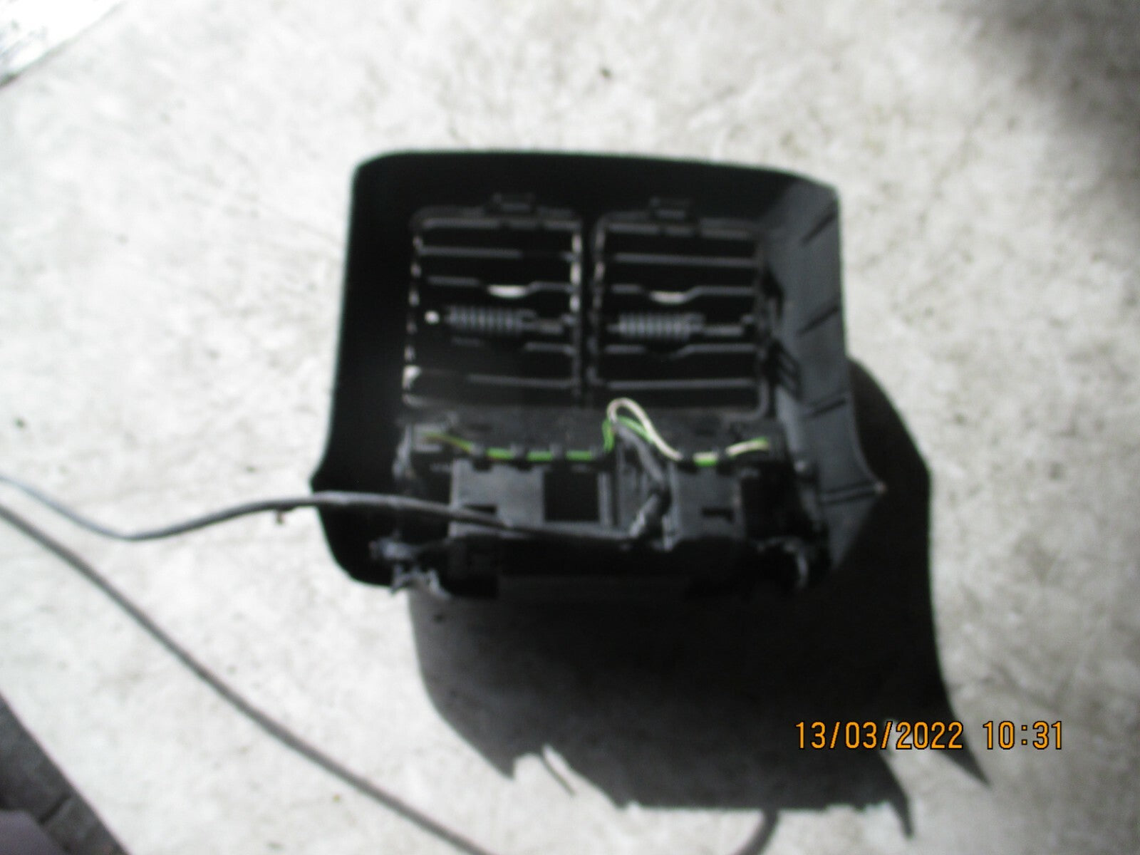 MERCEDES A CLASS 2007 W169 CENTRE CONSOLE REAR AIR VENT GRILL  760102010