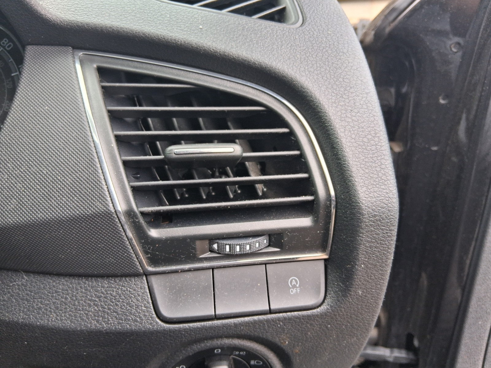 2020 SKODA FABIA MK3 NJ HATCHBACK OSF DRIVER SIDE FRONT RIGHT AIR VENT