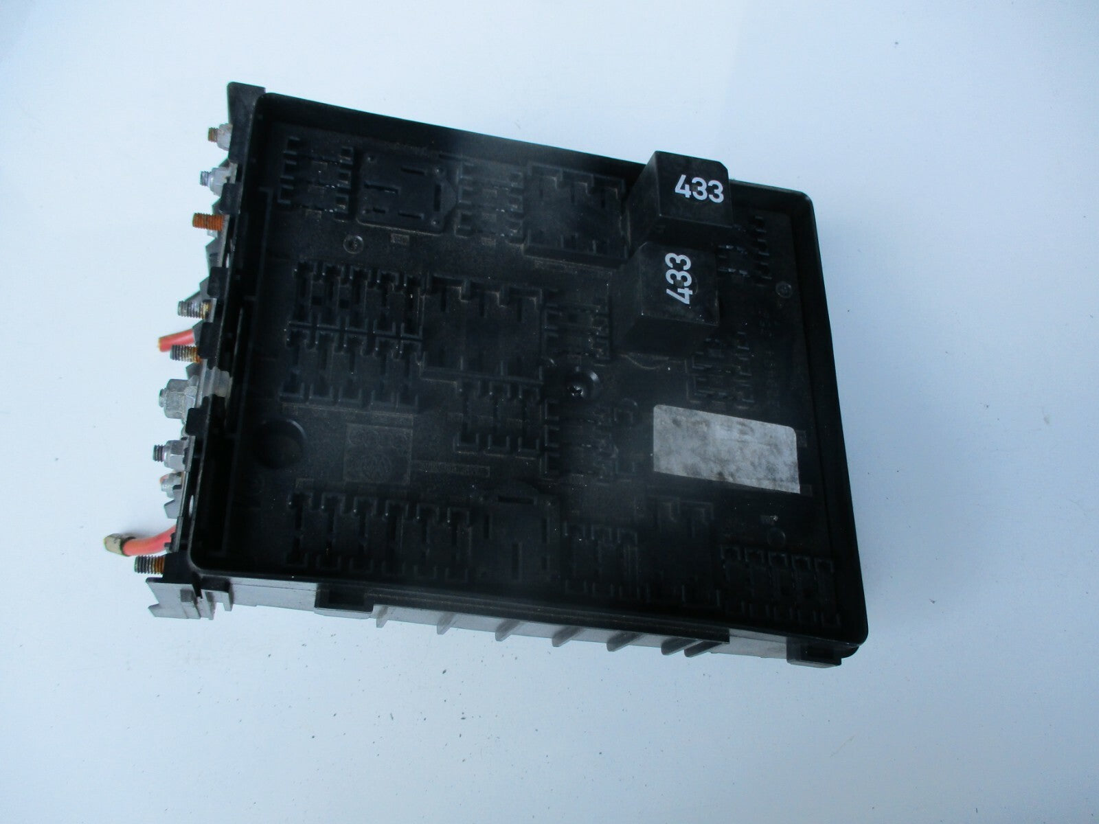 VW VOLKSWAGEN GOLF MK5 2005 UNDER BONNET FUSE RELAY BOX UNIT ONLY 1K0937124K