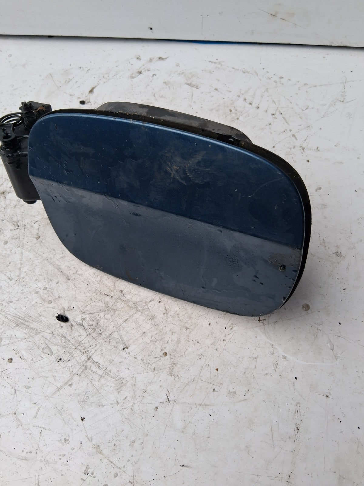 2019 FORD GALAXY MK4 BLUE FUEL FILLER FLAP AND HINGE JM2BR27936