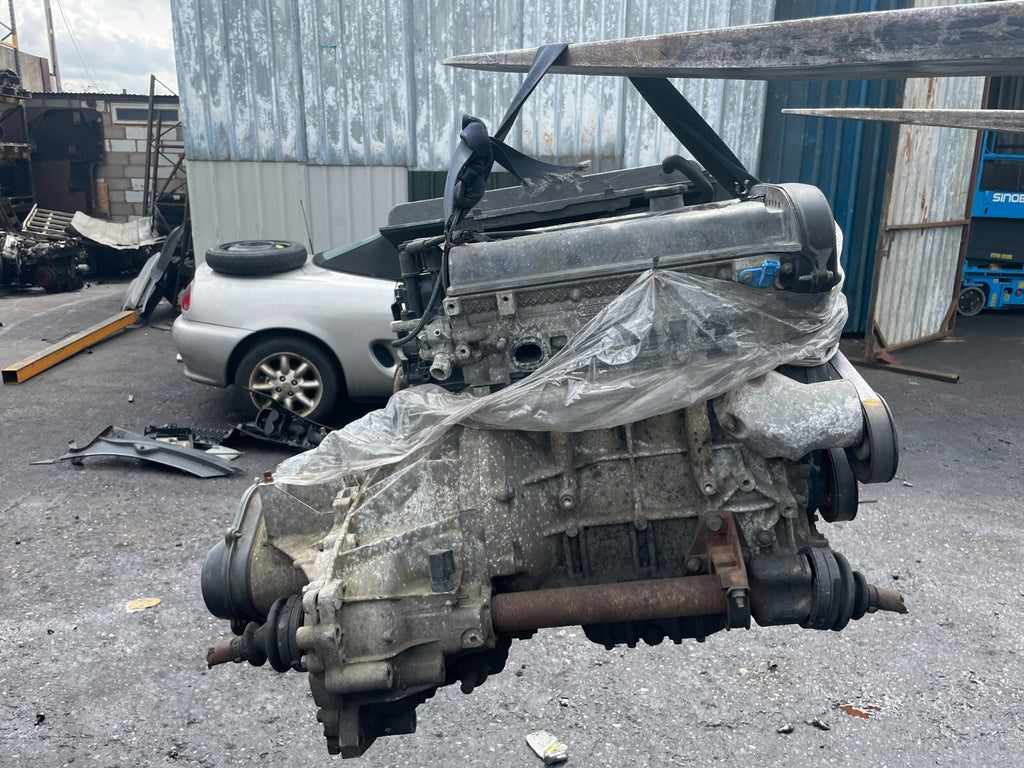 2004 FORD FIESTA MK6 1.25 PETROL ENGINE COMPLETE WITH GEARBOX DHF