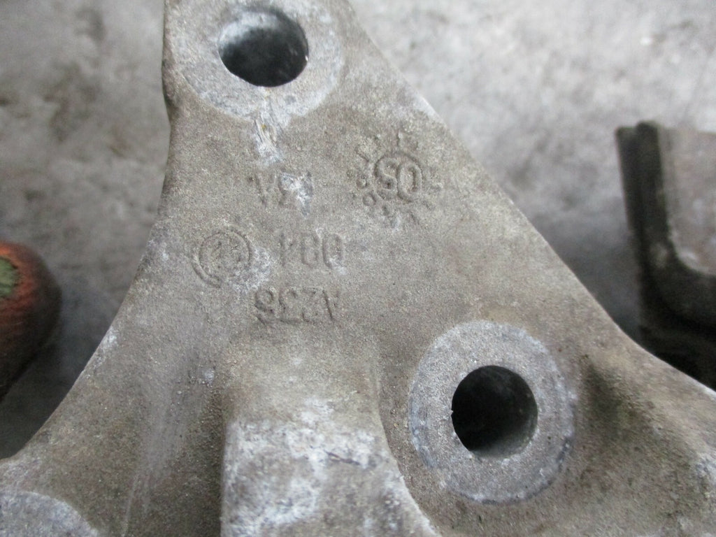 FIAT PUNTO MK2 OS DRIVER SIDE ENGINE MOUNT