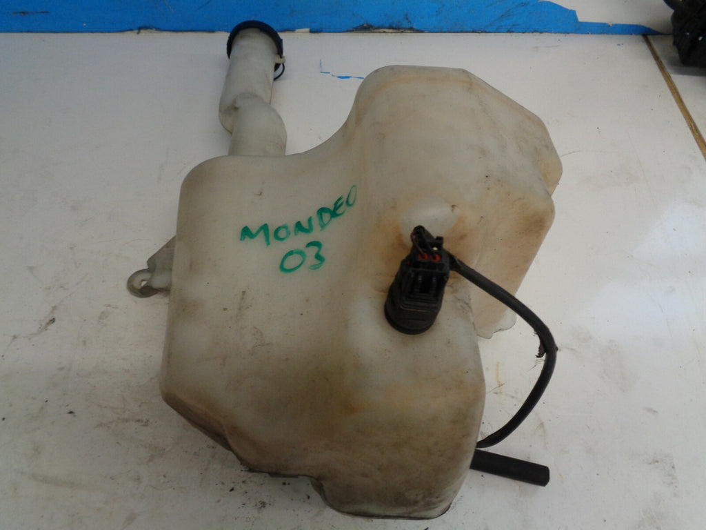 FORD MONDEO MK3 2006 WINDSCREEN WINDSHIELD WASHER PUMP 1S7113K163AE