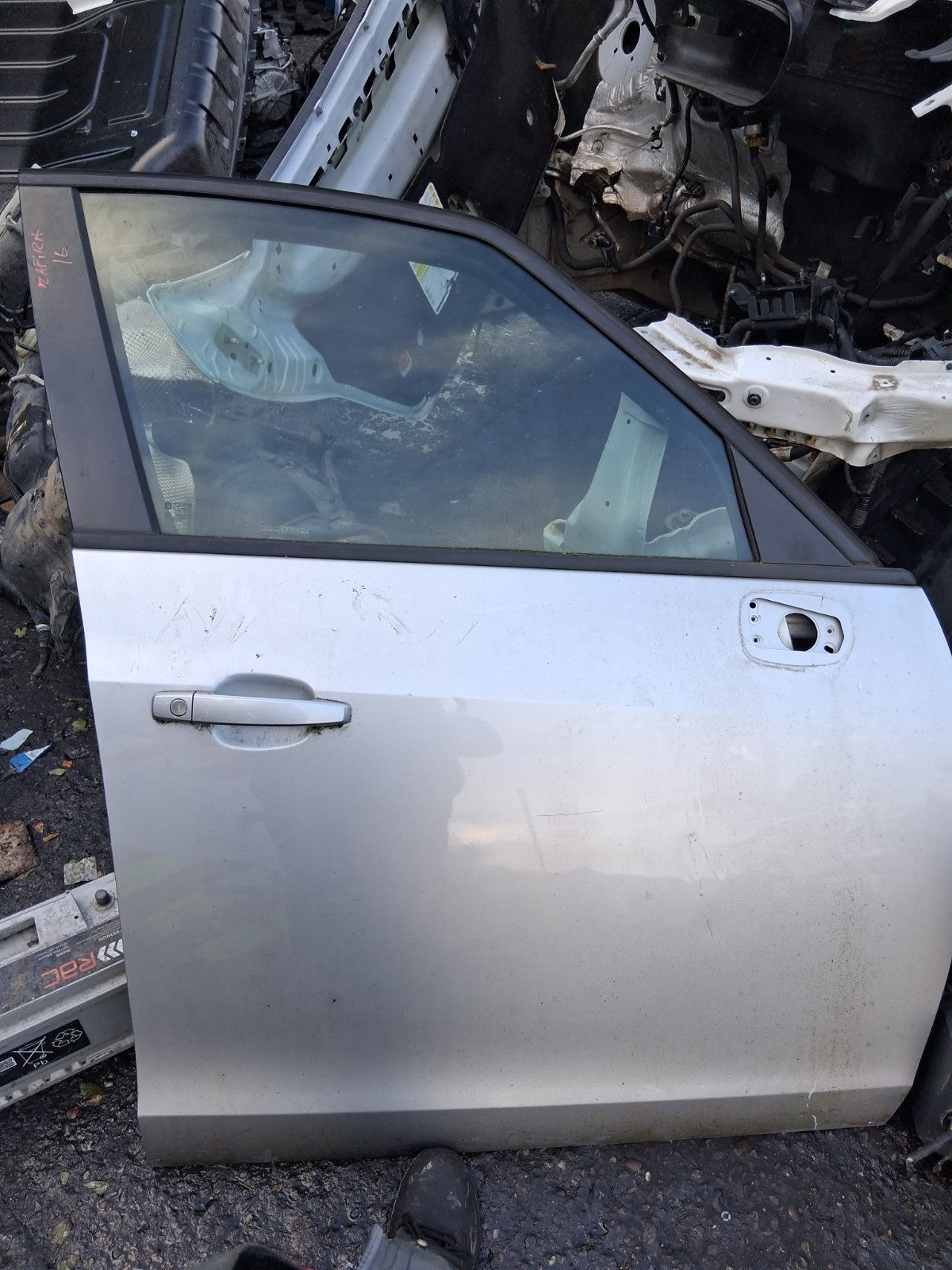 2016 VAUXHALL ZAFIRA C OSF DRIVER SIDE FRONT BARE DOOR ARGON SILVER Z176