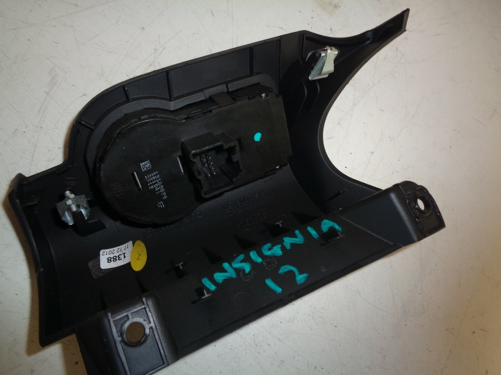 VAUXHALL INSIGNIA 2012 2.0 CDTI HEADLIGHT SWITCH CONTROL 13241914