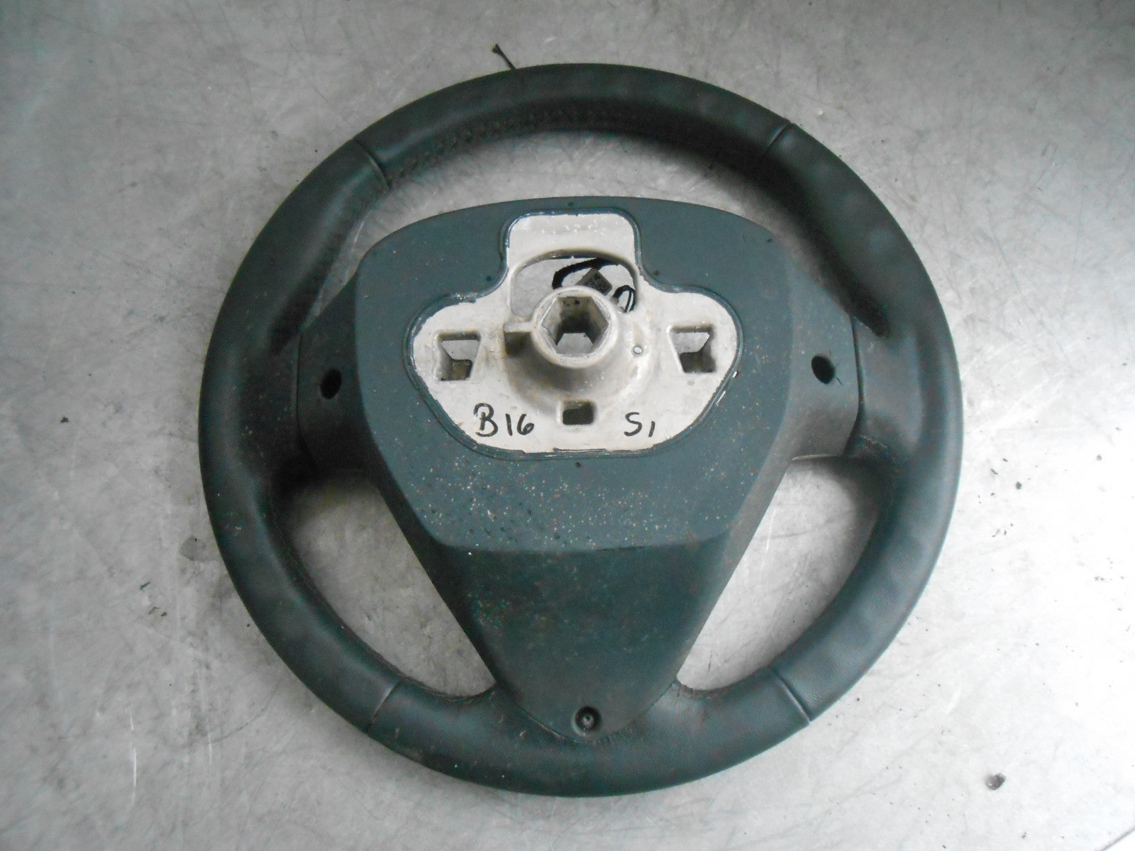 FORD FIESTA MK7 MK8 MK9 MULTIFUNCTION3 SPOKE LEATHER STEERING WHEEL C1BB3600EB