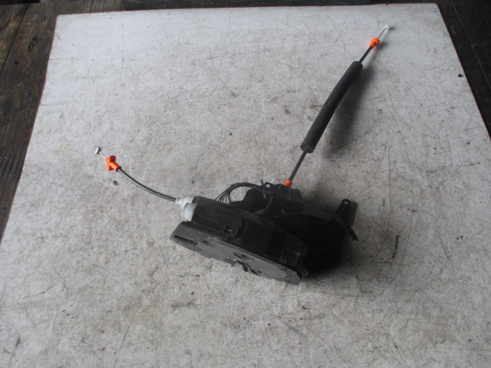 JAGUAR XE 2016 OSR DRIVER SIDE REAR DOOR LOCK GX7324994CC