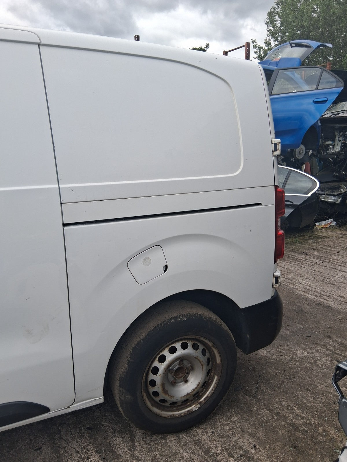 2019 CITROEN DISPATCH VIVARO MK3 NS PASSENGER SIDE REAR QUARTER PANEL