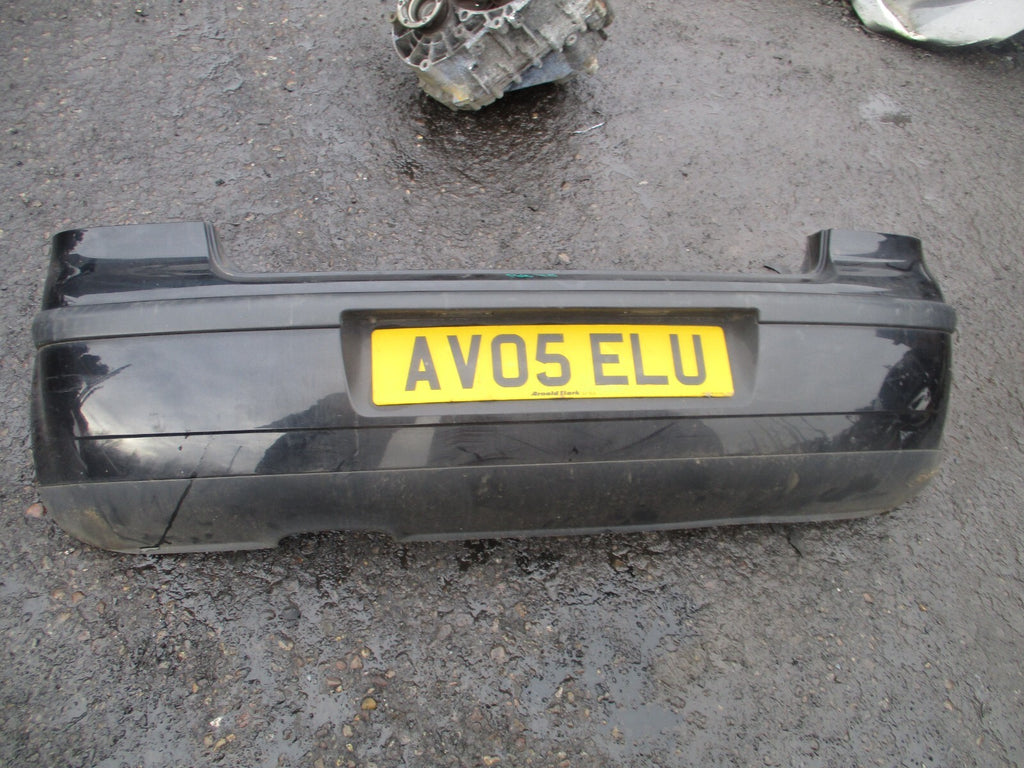 VW VOLKSWAGEN POLO MK4 2005 5 DOOR REAR COMPLETE BUMPER BLACK