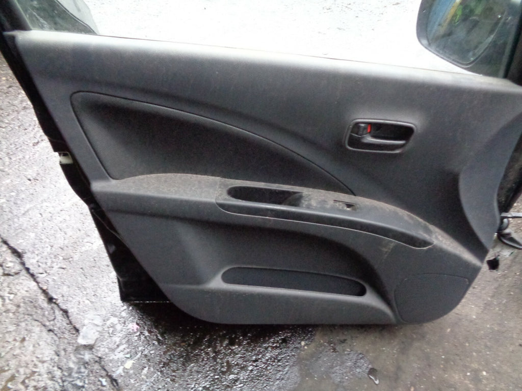 SUZUKI CELERIO 2018 NSF PASSENGER SIDE FRONT COMPLETE DOOR BLACK DAMAGED
