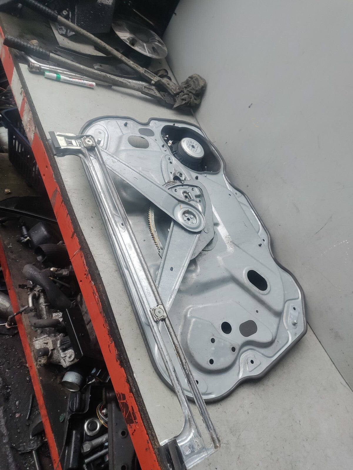 2007 FORD FOCUS MK2 OSF DRIVER FRONT WINDOW REGULATOR