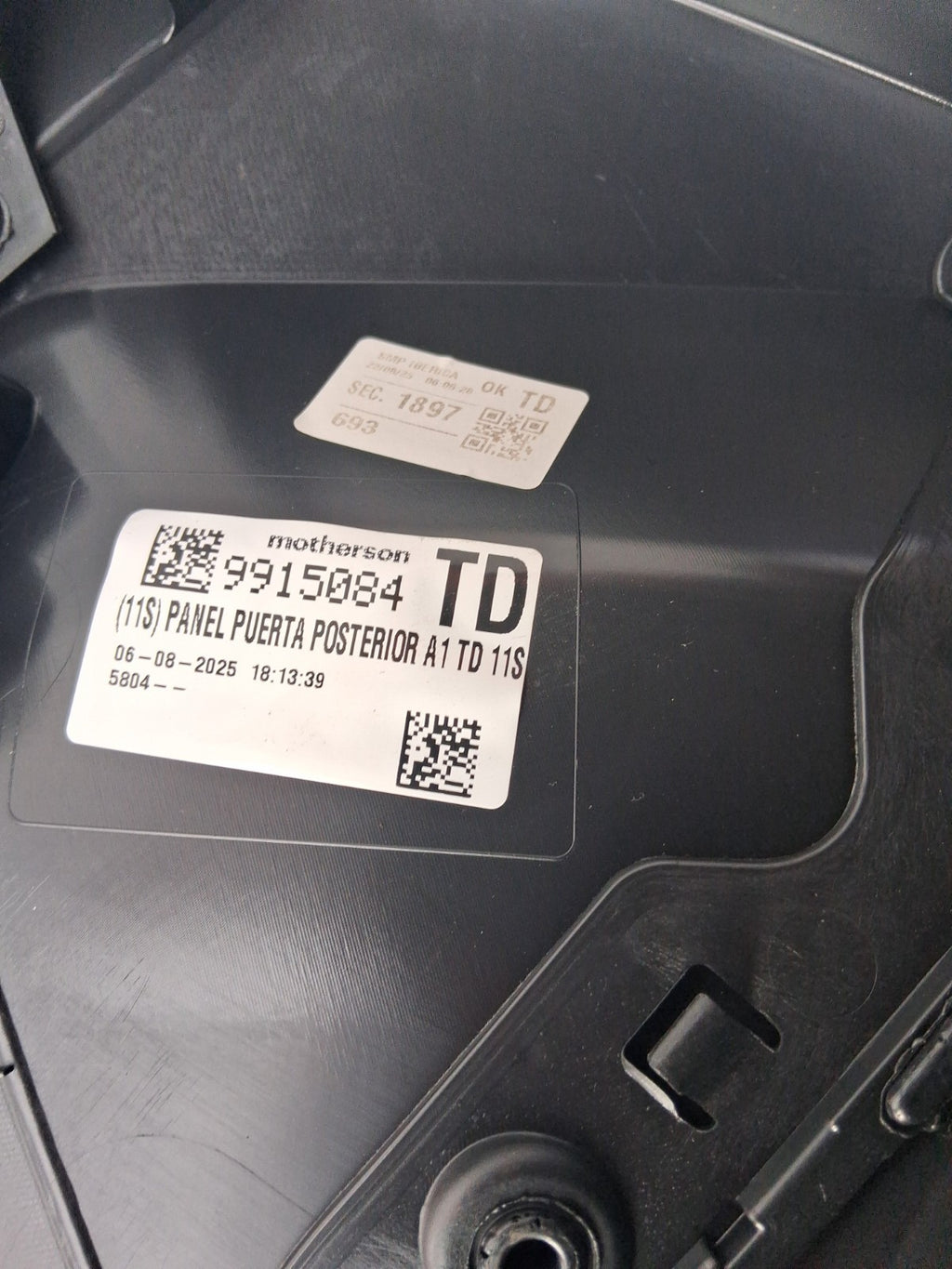 2025 AUDI A1 S LINE MK2 GB OSF DRIVER SIDE FRONT RIGHT DOOR CARD PANEL 82G867378