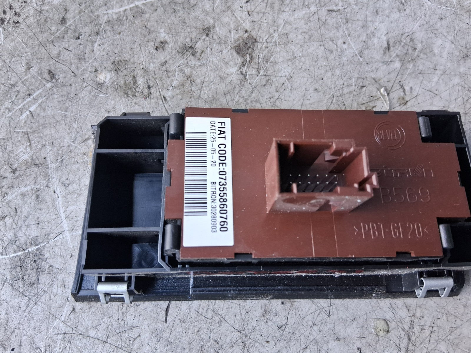 2021 PEUGEOT BOXER MK3 HEADLIGHT ADJUSTER CONTROL SWITCH 07355860760