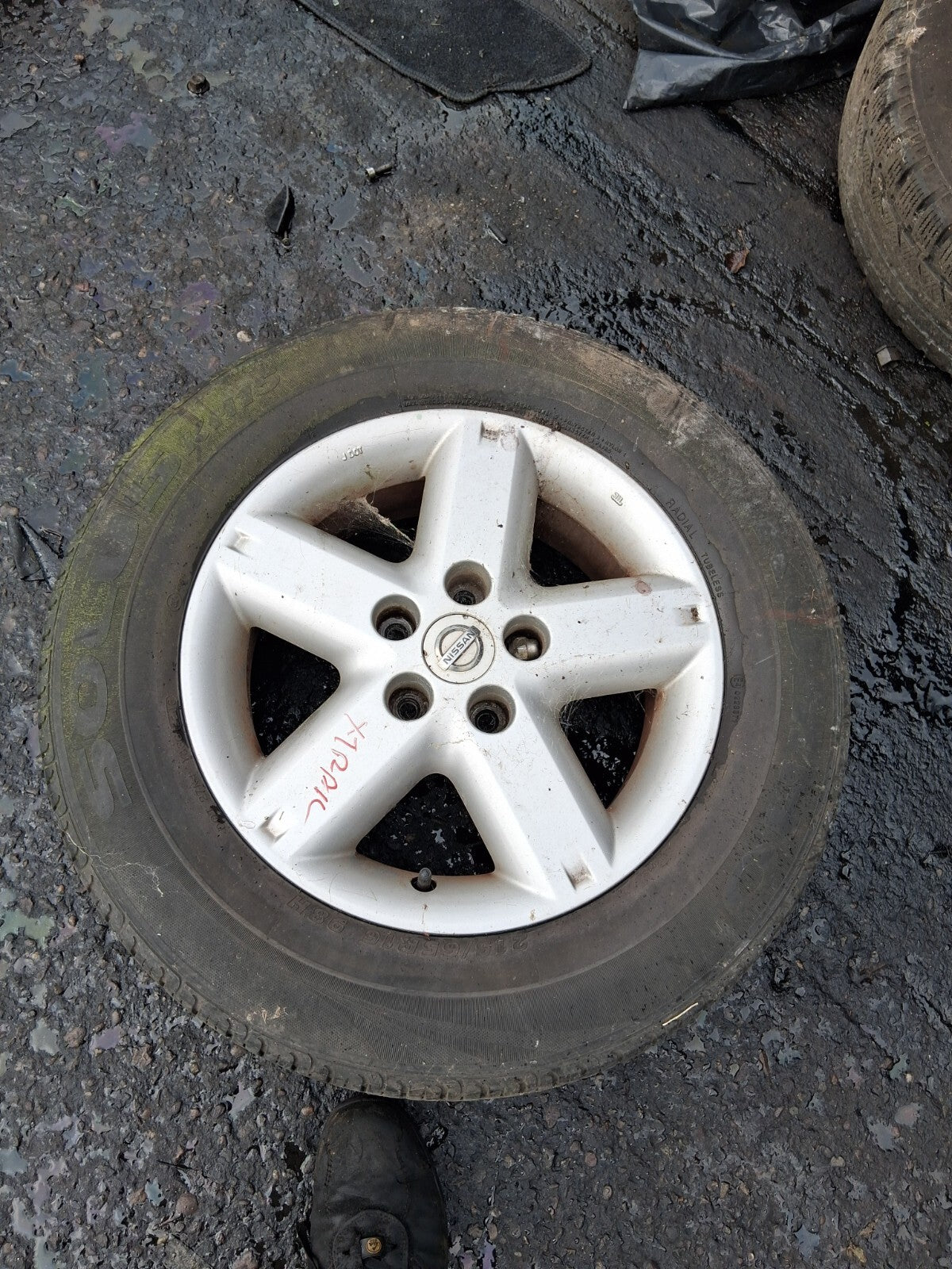 2007 NISSAN X TRAIL MK1 16 INCH ALLOY WHEEL WITH TYRE 215/65R16