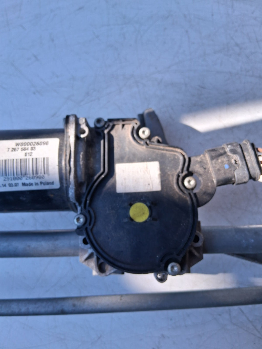 BMW 1 SERIES F20 2015 FRONT WINDSCREEN WIPER MOTOR & LINKAGE 51717353217