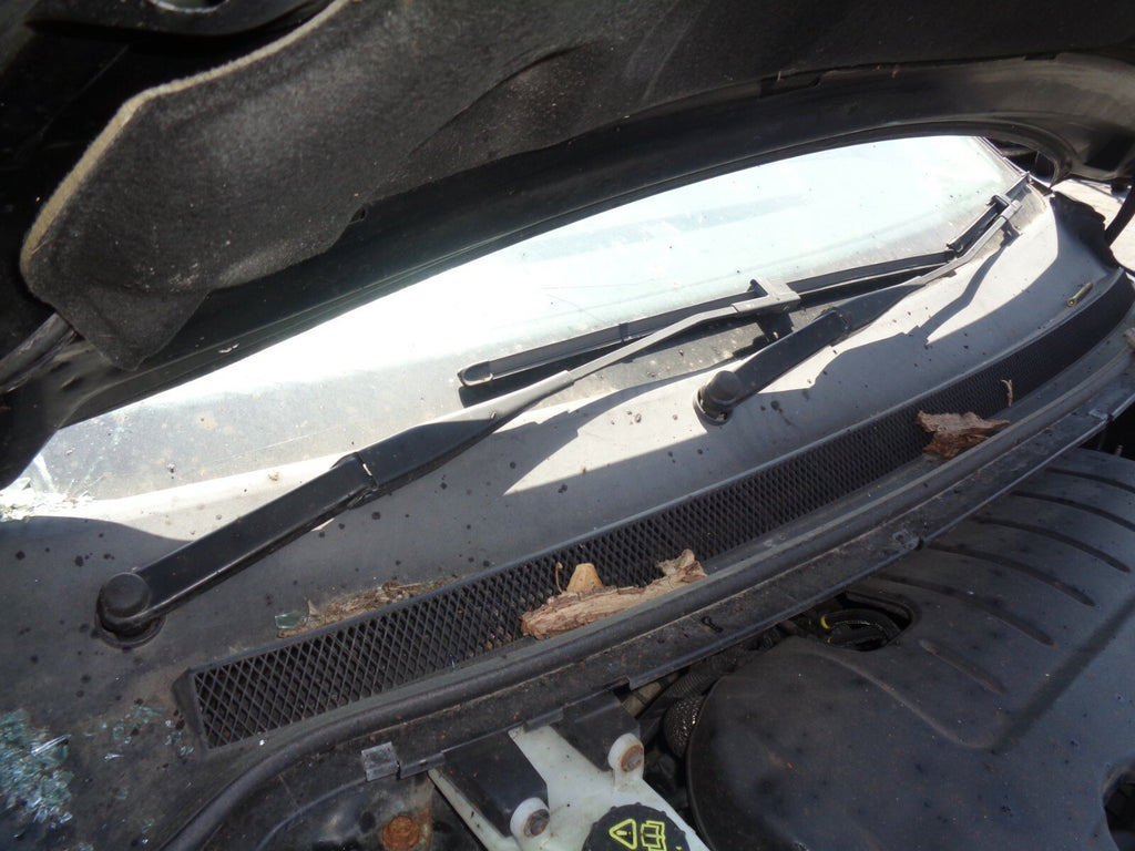 FORD FOCUS MK2 2010 FRONT WINDSCREEN WIPER MOTOR LINKAGE MECHANISM