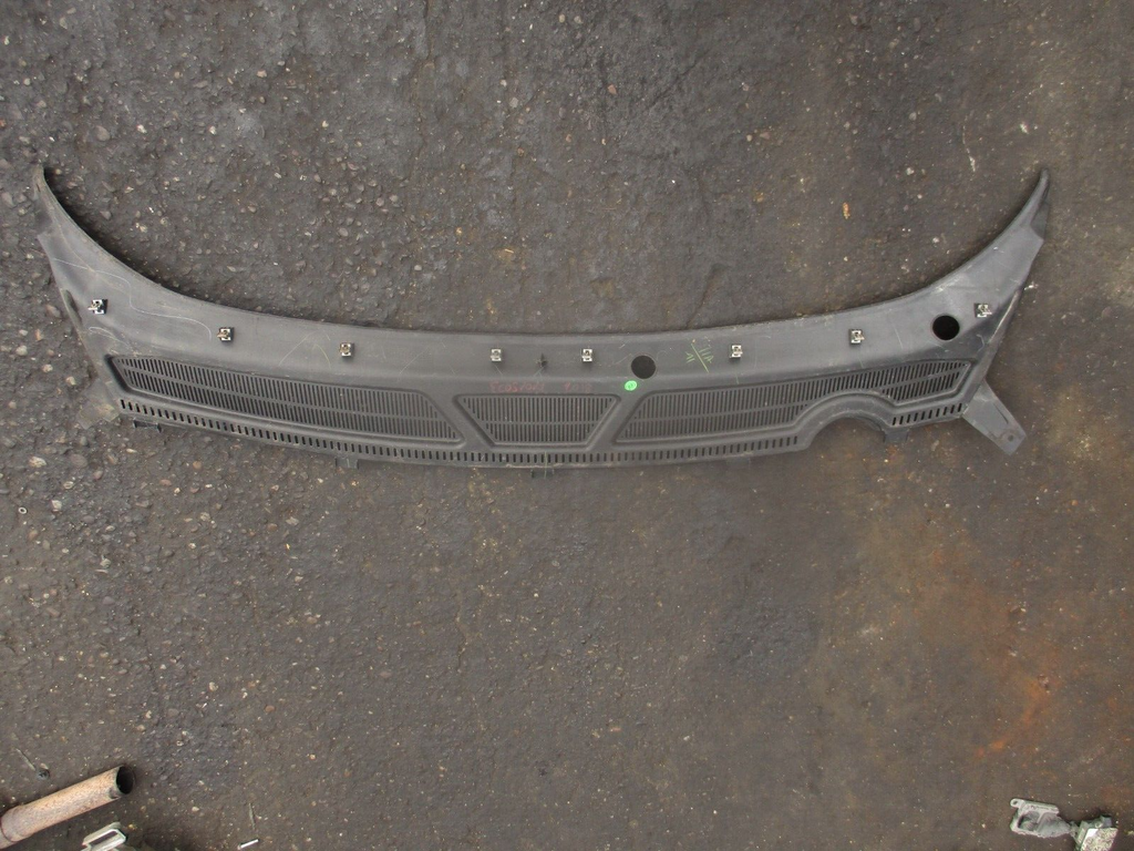 2018 FORD ECOSPORT WINDSCREEN WIPER WINDOW SCUTTLE PANEL A02216BH5JA6
