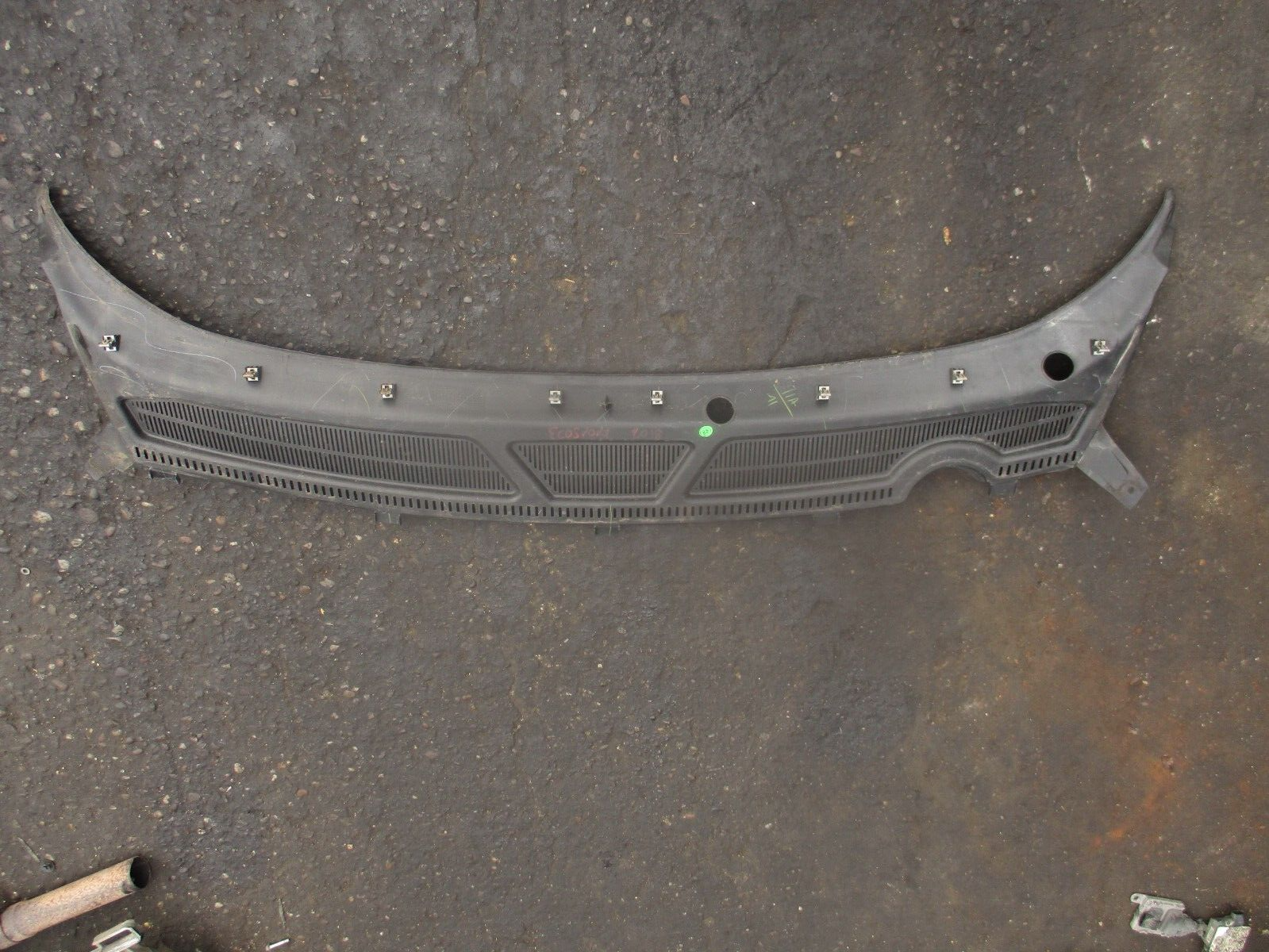 2018 FORD ECOSPORT WINDSCREEN WIPER WINDOW SCUTTLE PANEL A02216BH5JA6
