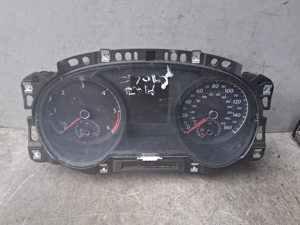 2013 VW VOLKSWAGEN GOLF MK7 1.6 TDI DIESEL INSTRUMENT CLUSTER 5G0920961A
