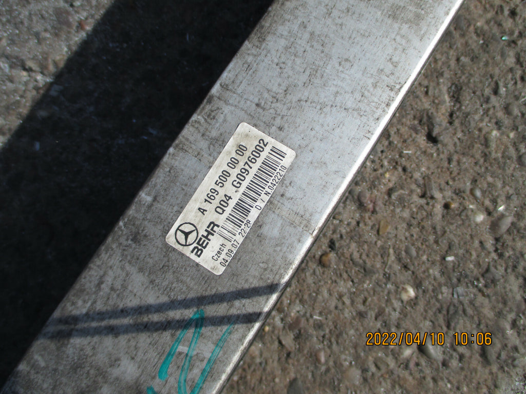 MERCEDES BENZ A B CLASS 2008 2.0 DIESEL RADIATOR INTER COOLER A1695000000