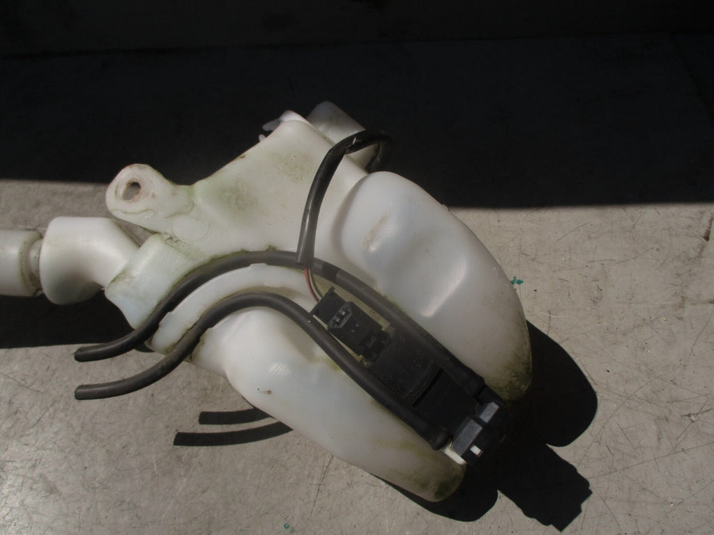 2016 CITROEN DS3 WINDSCREEN WASHER BOTTLE TANK WITH PUMP 968398868000