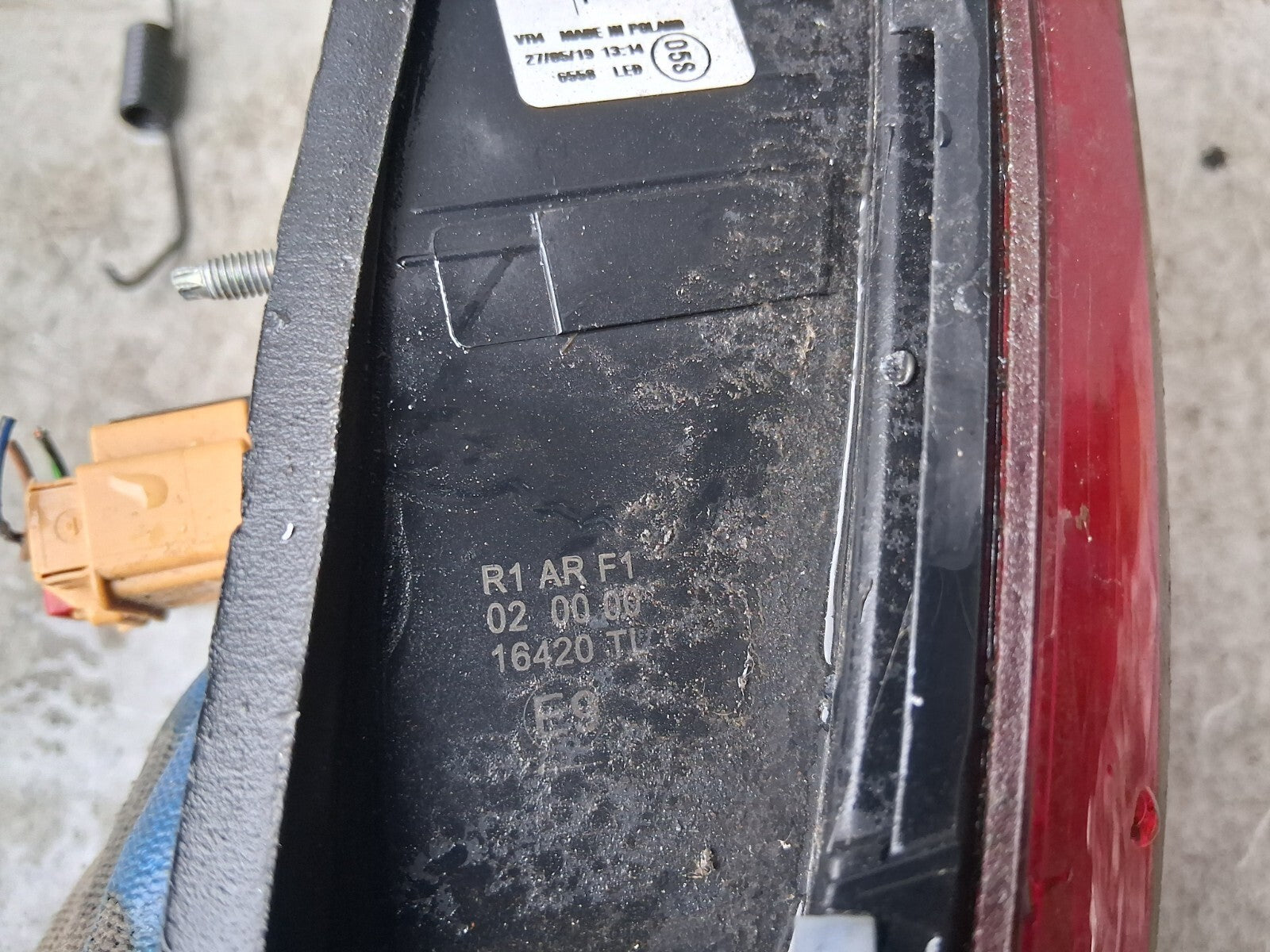 2013 VOLKSWAGEN GOLF MK7 NSR PASSENGER SIDE REAR LEFT INNER TAIL LIGHT 5G0945093