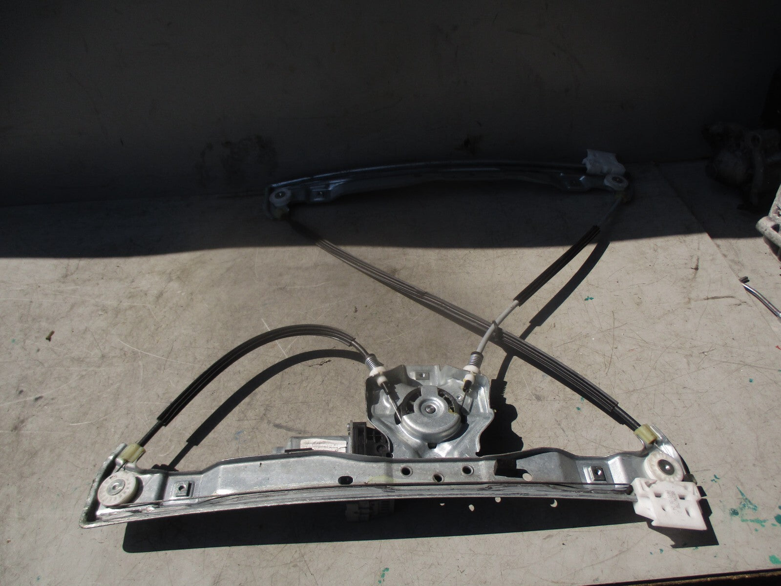 2016 CITROEN DS3 OSF DRIVER SIDE FRONT RIGHT WINDOW MOTOR REGULATOR 402219H