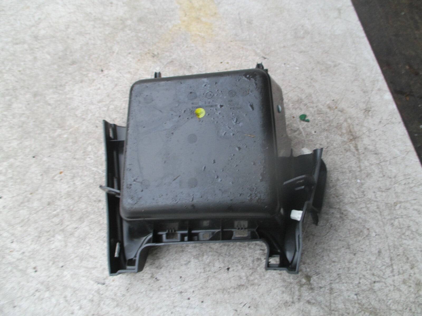 VAUXHALL CORSA F 2019 CENTRE CONSOLE STORAGE TRAY WITH TRIM 9832185580