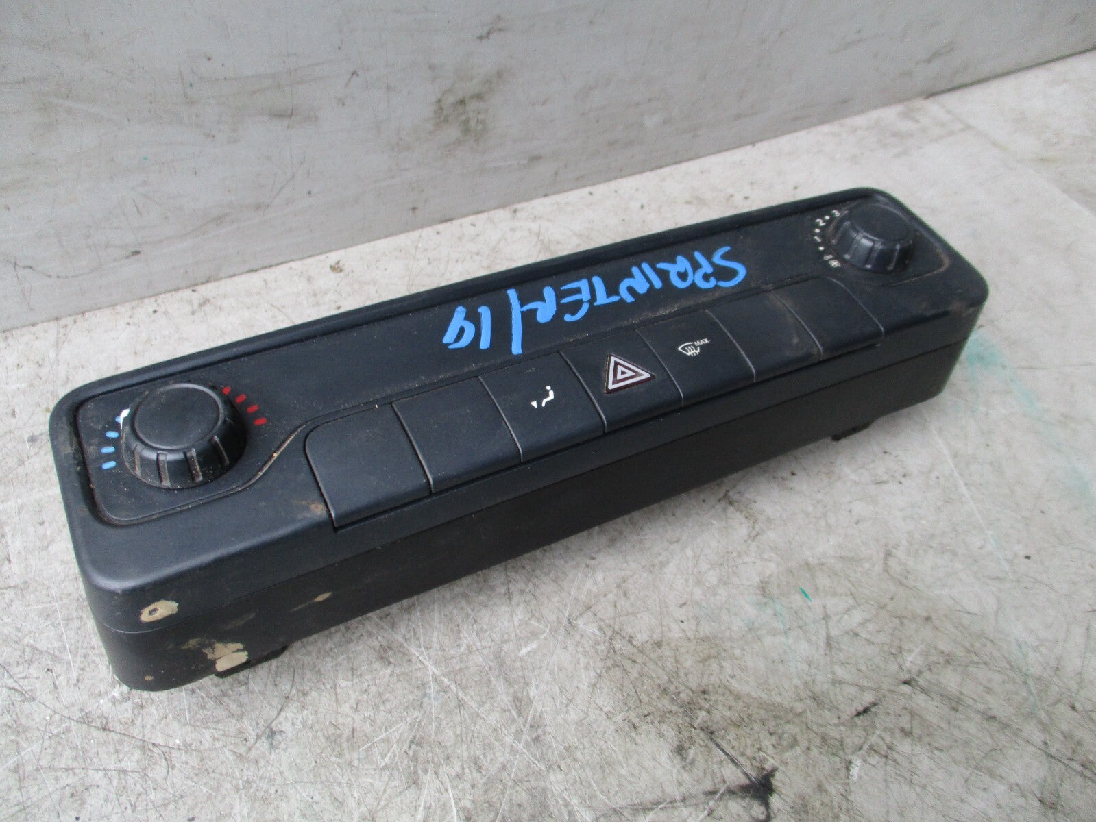 MERCEDES BENZ SPRINTER W907 2019 HEATER AC CLIMATE CONTROL SWITCH A9079054006