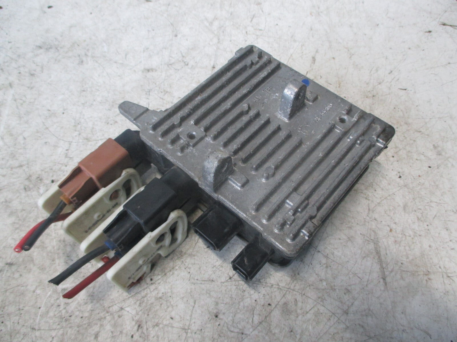 RENAULT TWINGO MK3 2018 ECU CONTROL MODULE 6700003722