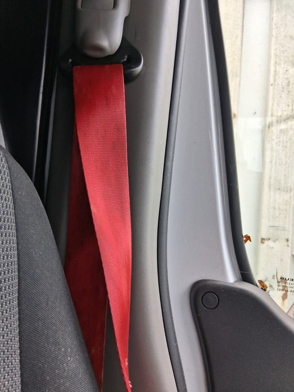 2024 RENAULT MASTER MK3 NS PASSENGER SIDE FRONT SEAT BELT ASSEMBLY RED
