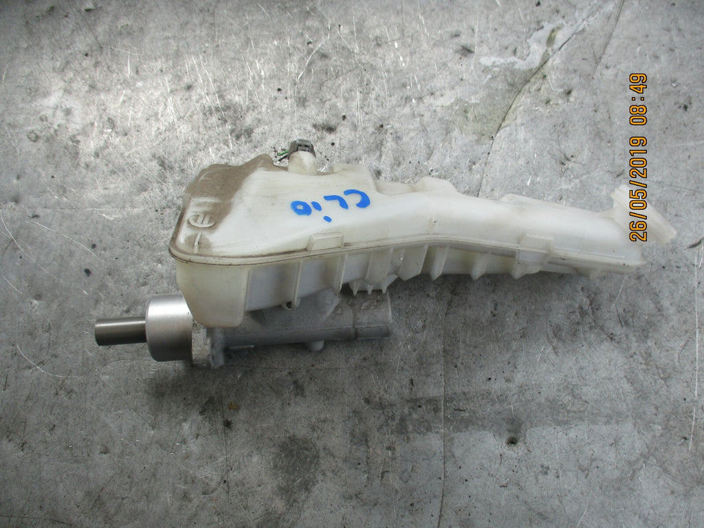 RENAULT CLIO MK3 BRAKE SERVO MASTER CYLINDER