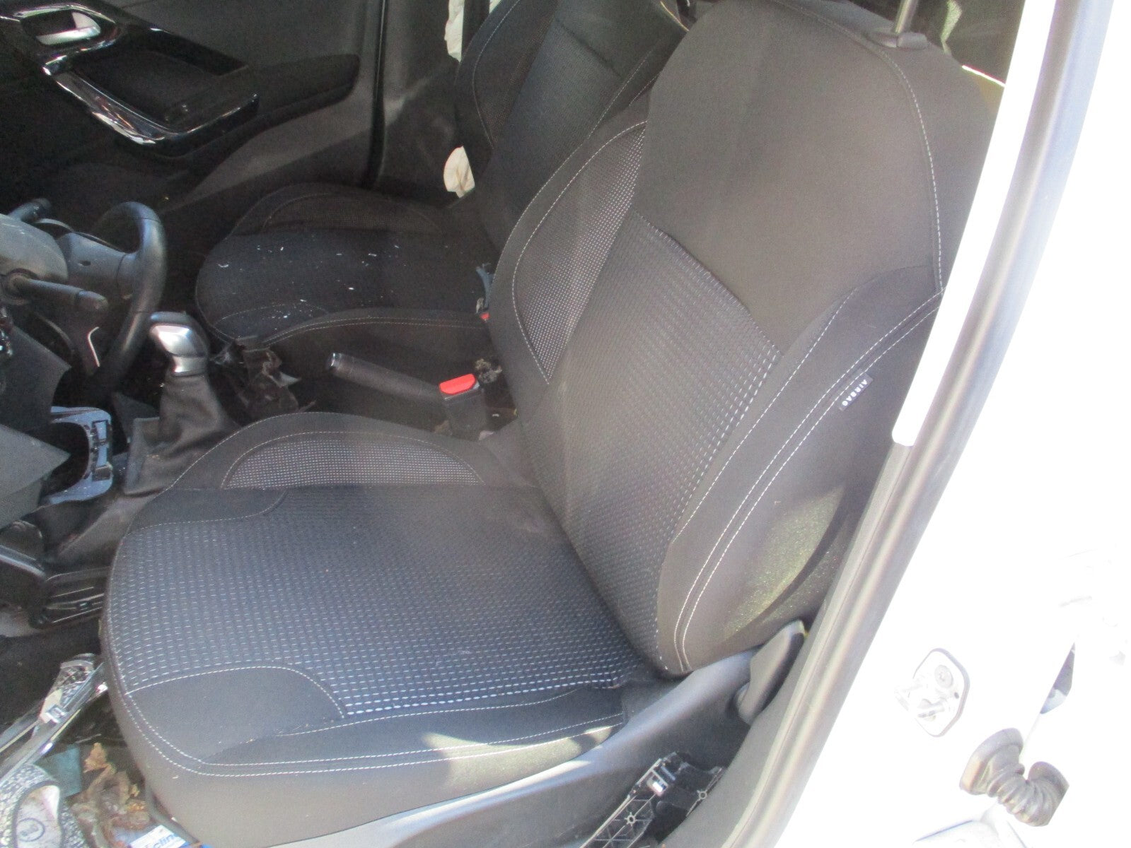 PEUGEOT 208 2017 NS PASSENGER SIDE FRONT COMPLETE SEAT FABRIC