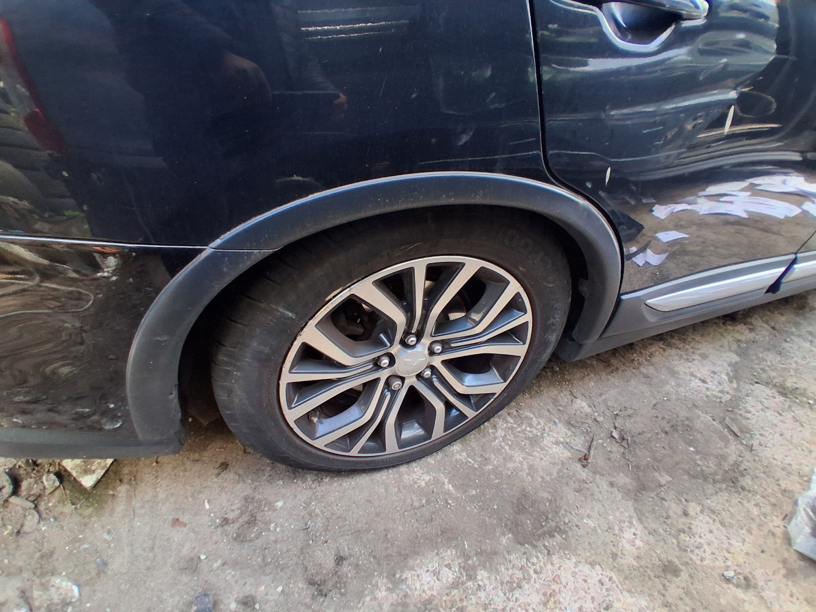 2018 MITSUBISHI OUTLANDER MK3 OSR DRIVER SIDE REAR WHEEL ARCH TRIM
