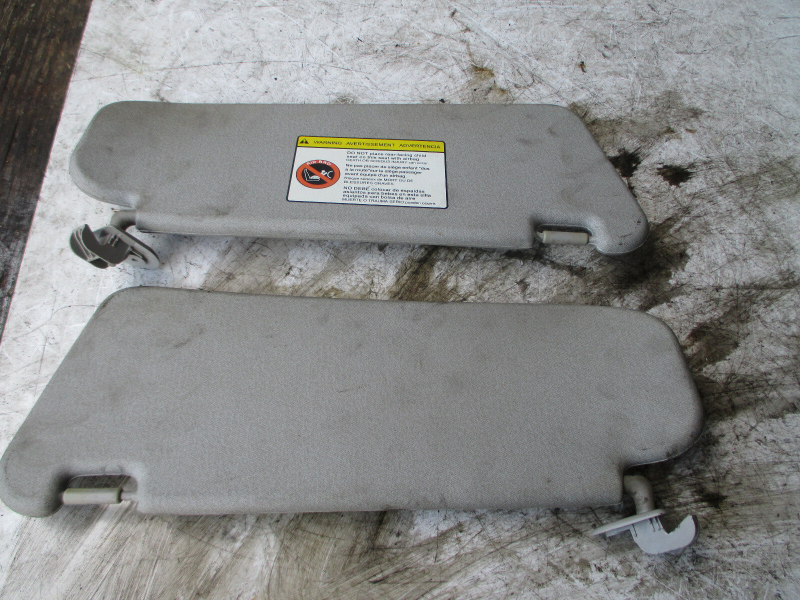 CHEVROLET AVEO 2009 PASSENGER DRIVER SIDE SUN SHADE VISOR SET GREY MIRROR