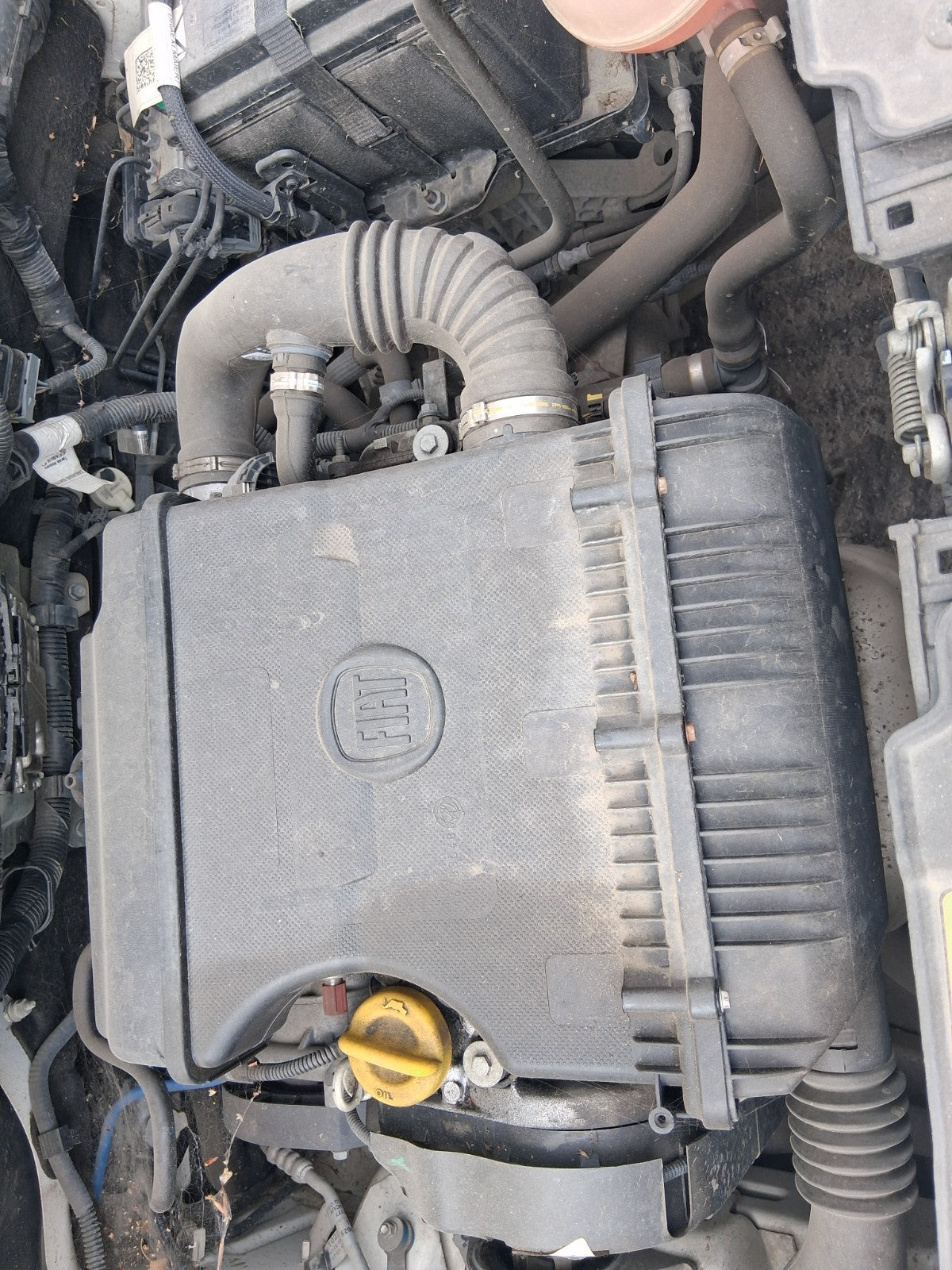 2019 FIAT 500 L 1.4 PETROL MANUAL AIR FILTER BOX ASSEMBLY