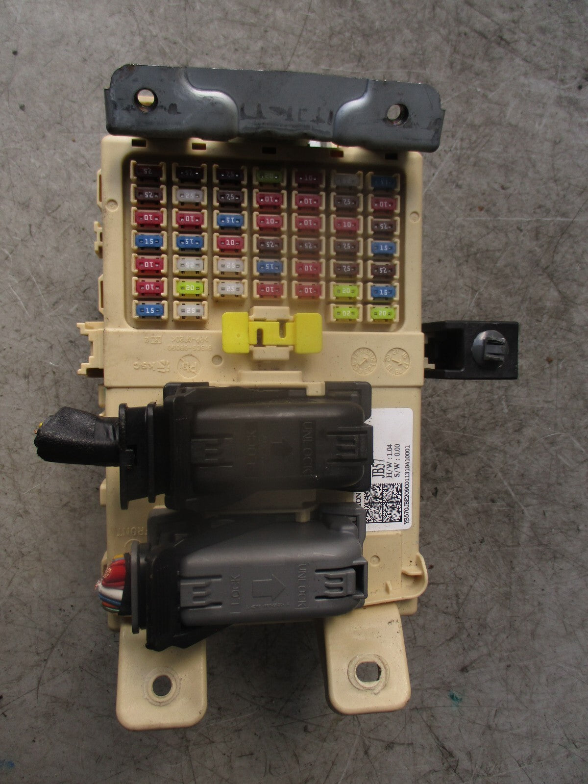 2018 KIA STONIC 1.0 PETROL UNDER BONNET FUSE BOX 91950H8570