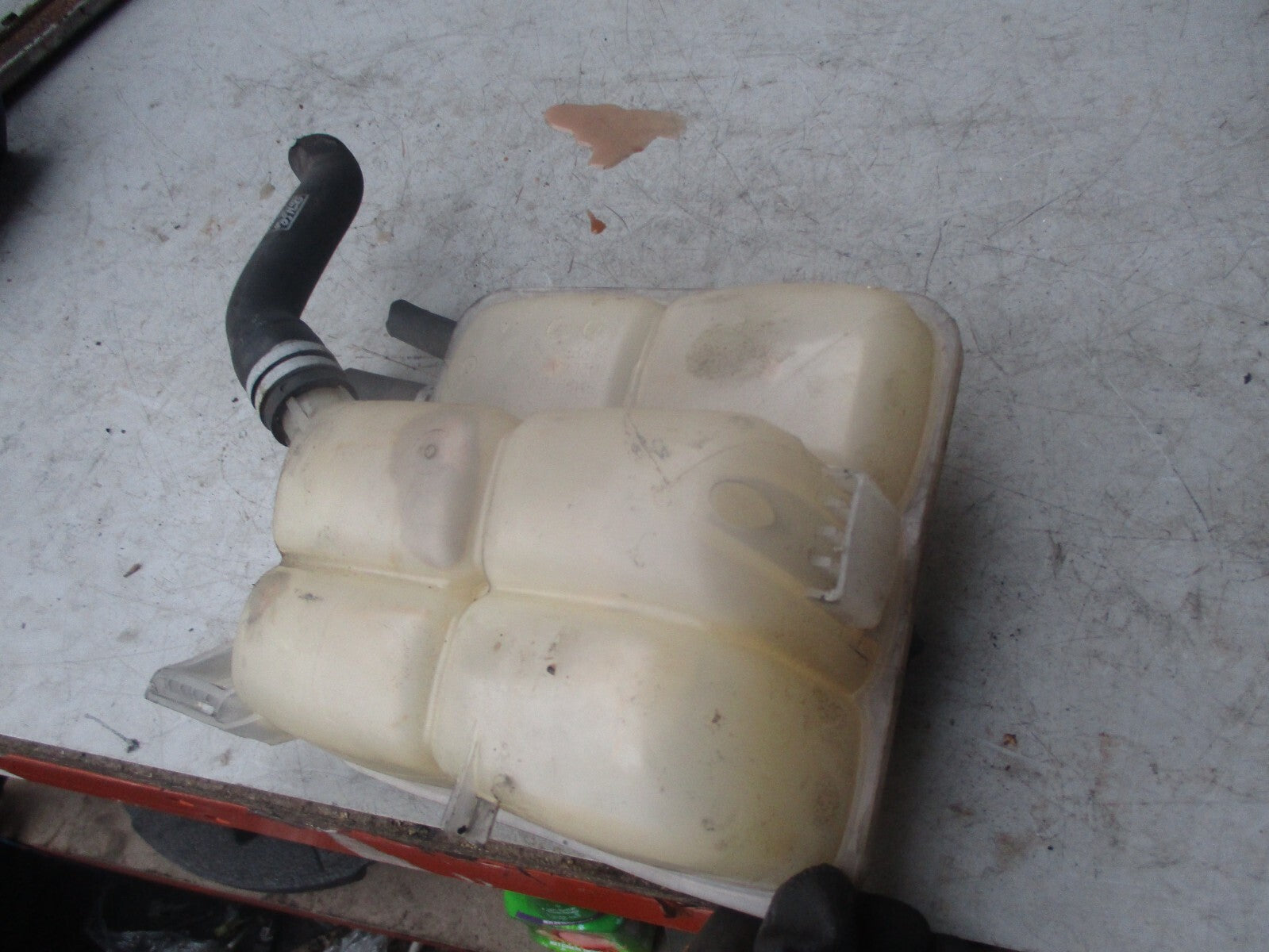 FORD FOCUS MK2 2010 COOLANT EXPANSION BOTTLE 3M5H8K218