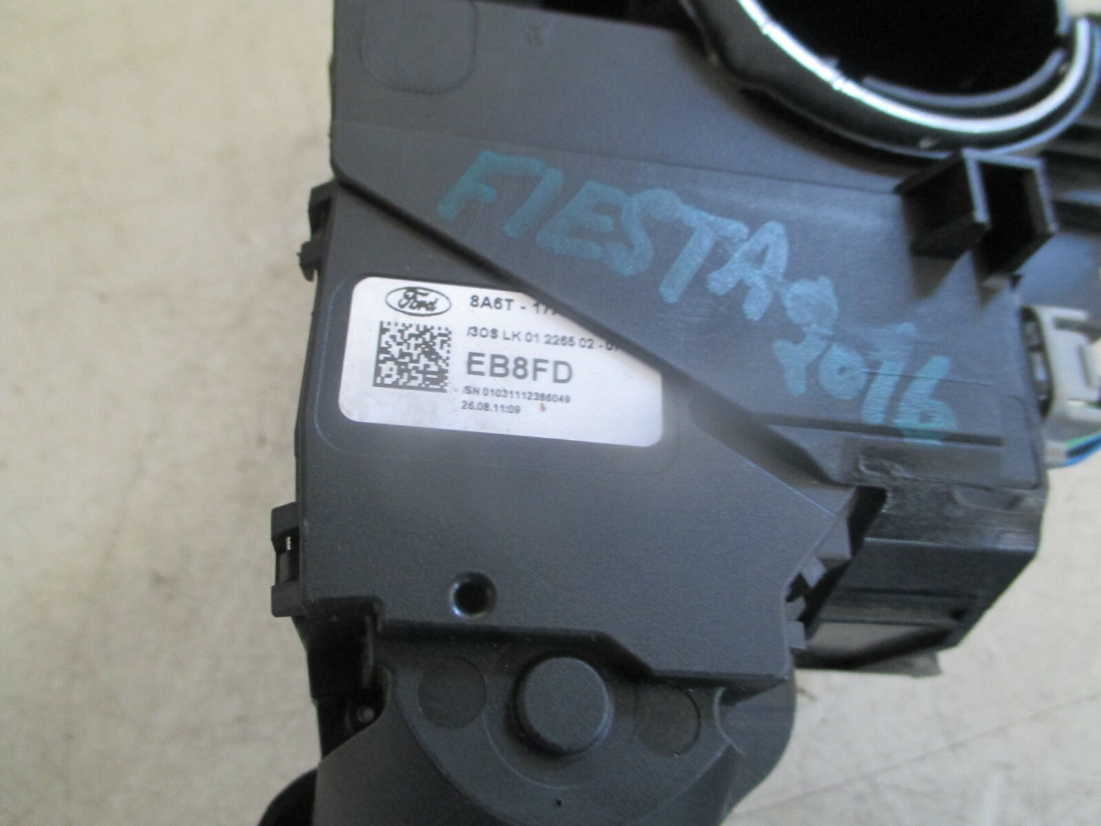 FORD FIESTA 2016 MK7 INDICATOR STALK WITH SQUIB 8A6T13NO64